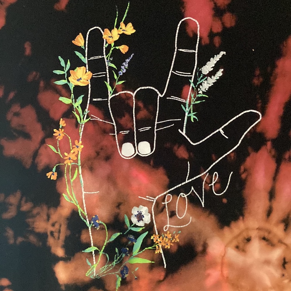 Customized: Old Navy EVERYWEAR tee size Medium